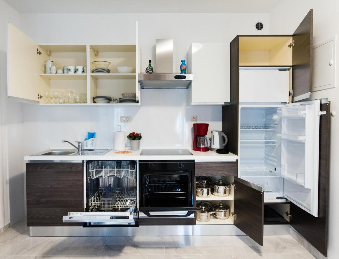 Apartments Care Donji Okrug  Dış mekan fotoğraf