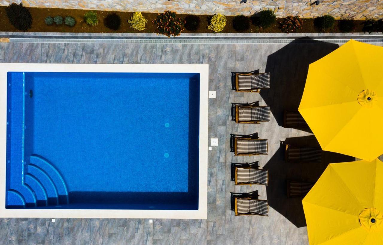 Apartments Care Donji Okrug  Dış mekan fotoğraf
