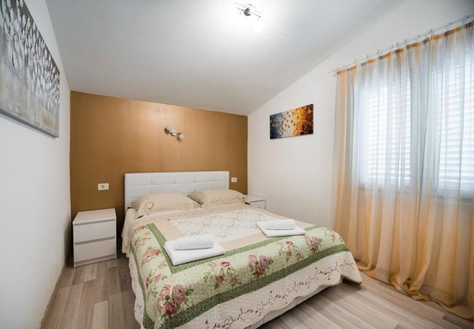 Apartments Care Donji Okrug  Dış mekan fotoğraf