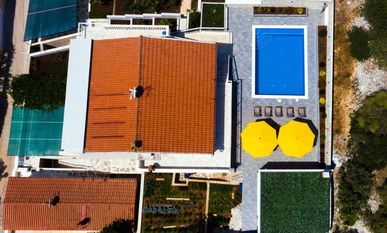 Apartments Care Donji Okrug  Dış mekan fotoğraf